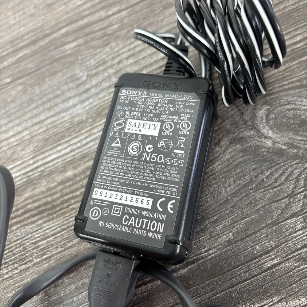 OEM Sony‎ HandyCam AC-L200 Charger AC Adapter Power Supply for MiniDV HDD HD-DVD